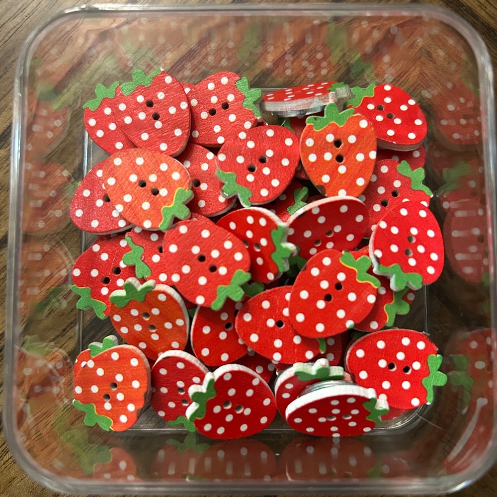 Loteria strawberry magnets